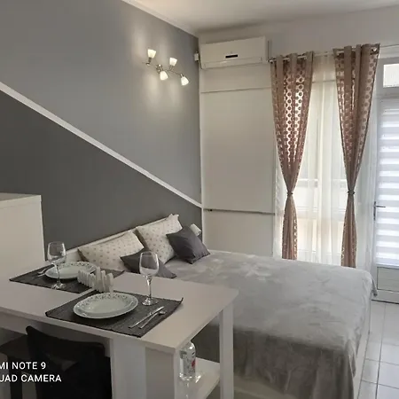 Summer Rest Apartment